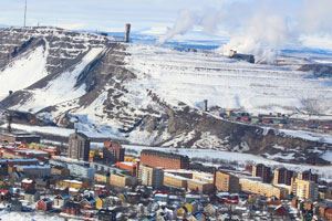 Kiruna Färgbild med vy över Kiruna